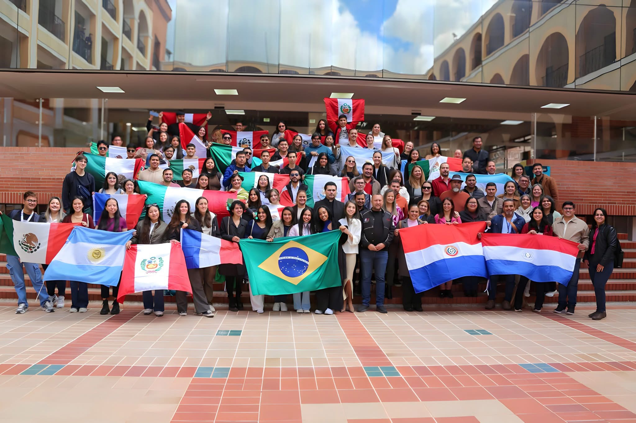 Cerca de 100 estudiantes internacionales llegaron a las universidades ...